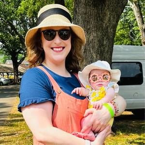 Meet your Posher, Jenna